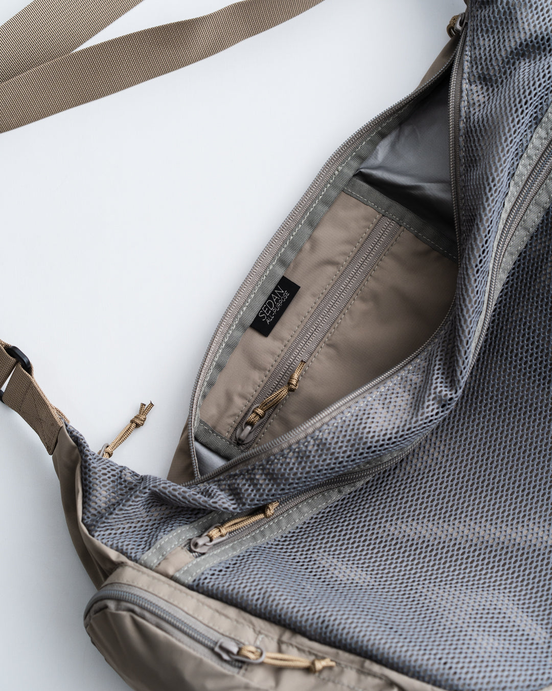 [3.7 sat 12:00 Release] SEDAN ALL-PURPOSE Mesh Shoulder Bag
