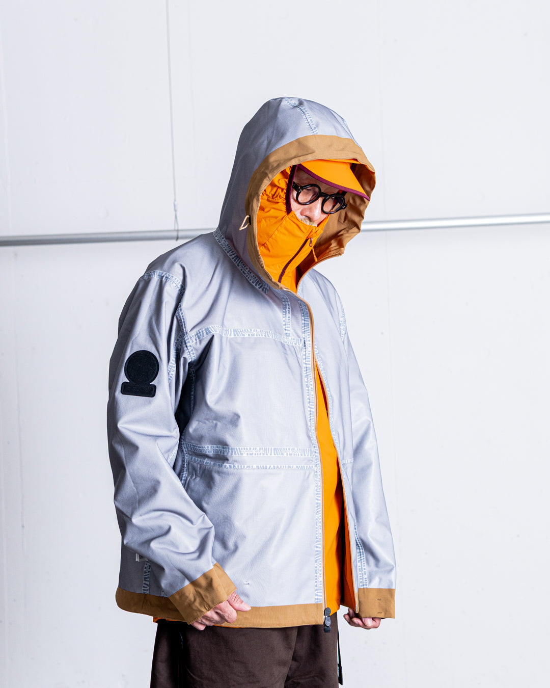 【limited】HUNTING WORLD CRAFTED BY DESCENTE.LAB HARD SHELL ASYMMETRY FIELD JACKET