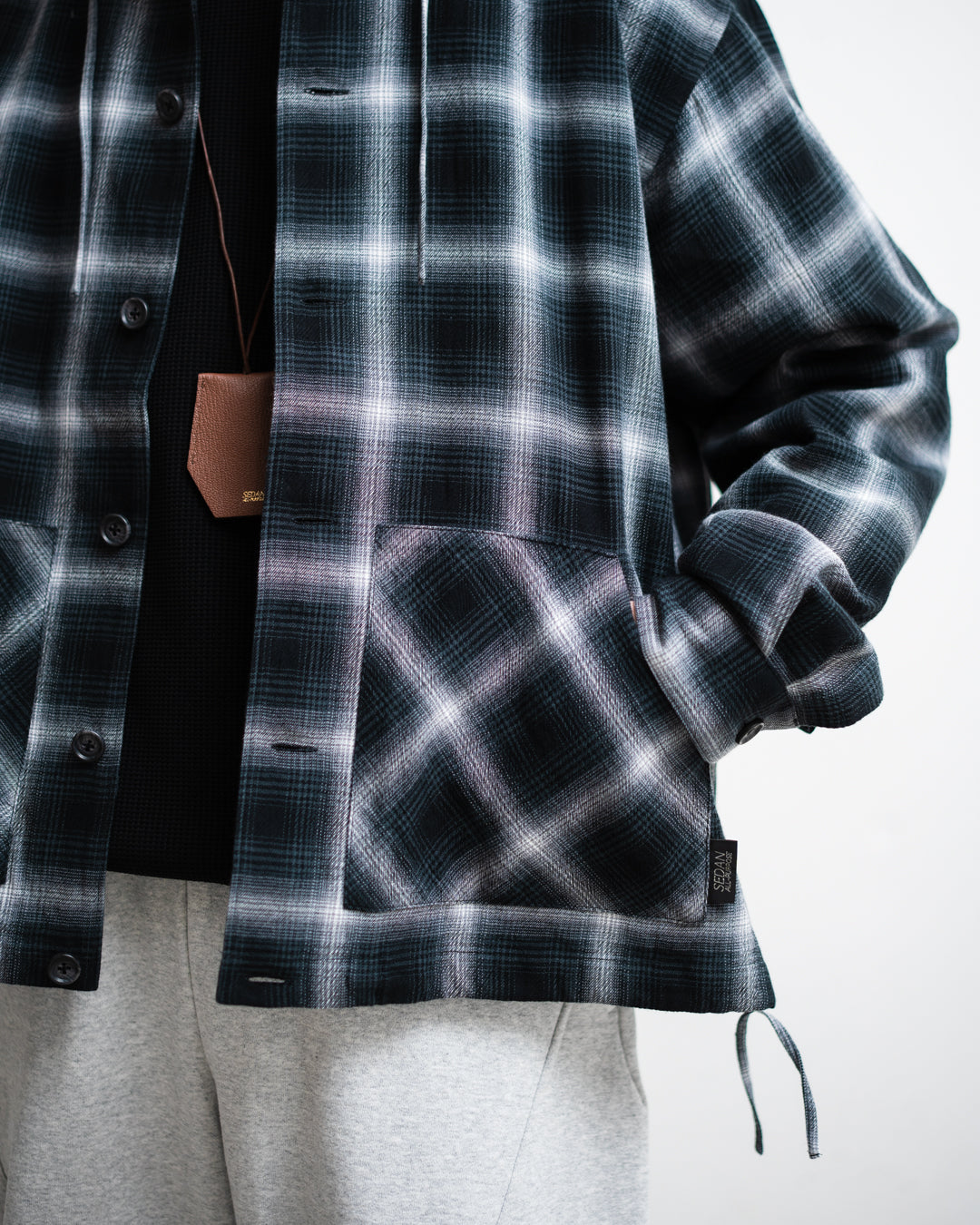 [LAST 1] SEDAN ALL-PURPOSE Ombre Plaid Hooded Shirt