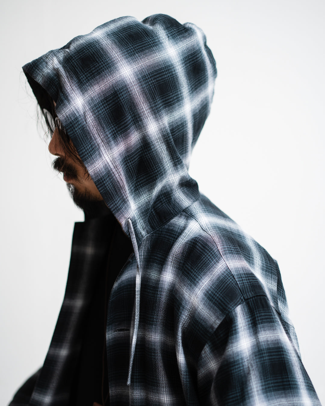 [LAST 1] SEDAN ALL-PURPOSE Ombre Plaid Hooded Shirt