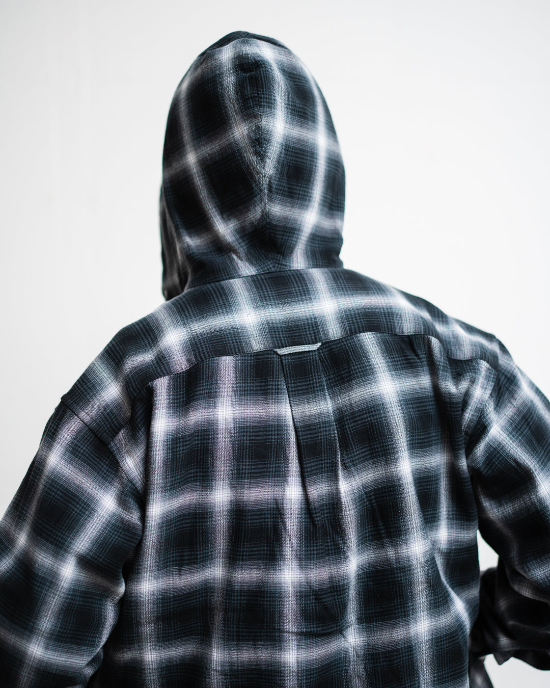 [LAST 1] SEDAN ALL-PURPOSE Ombre Plaid Hooded Shirt
