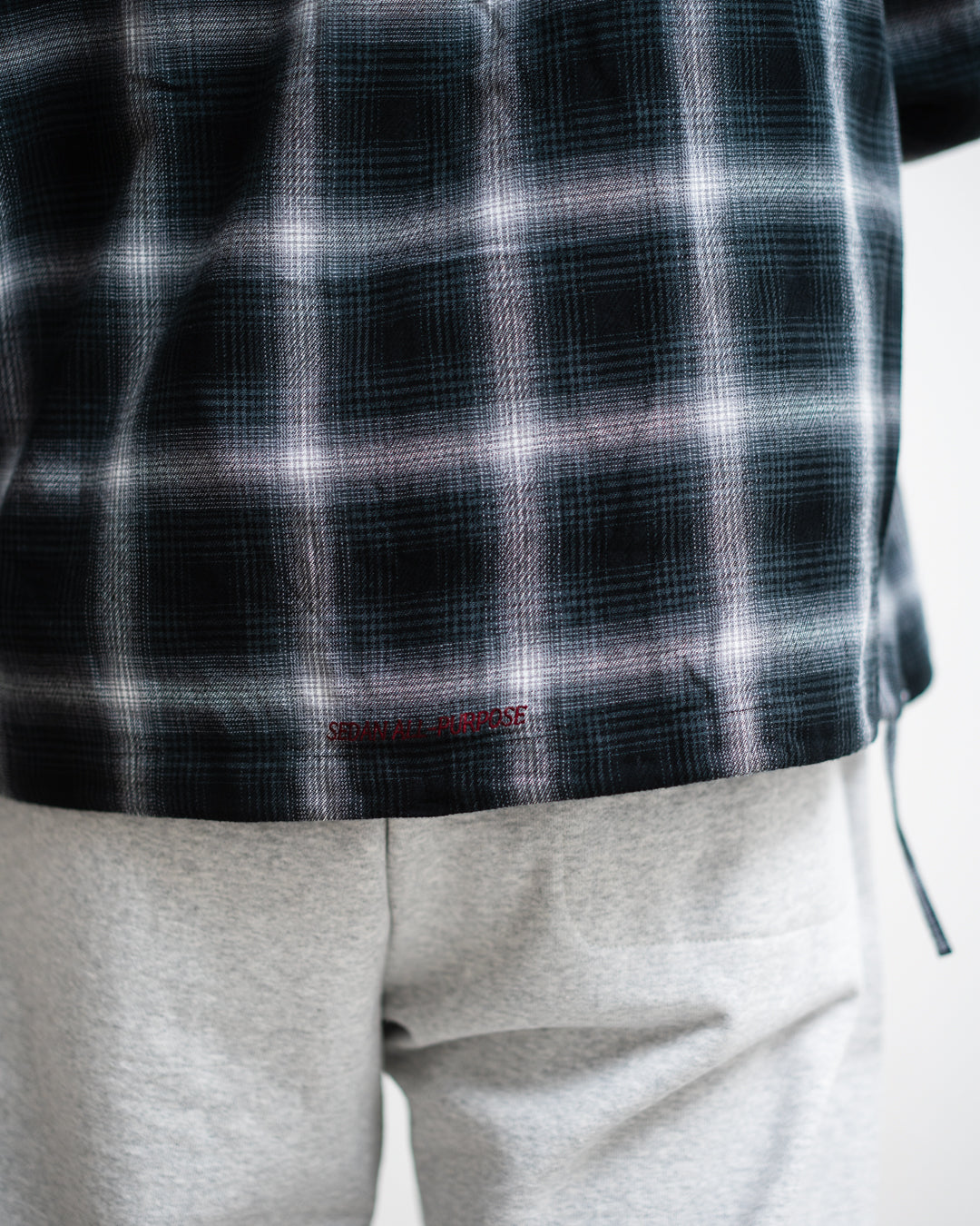 [LAST 1] SEDAN ALL-PURPOSE Ombre Plaid Hooded Shirt