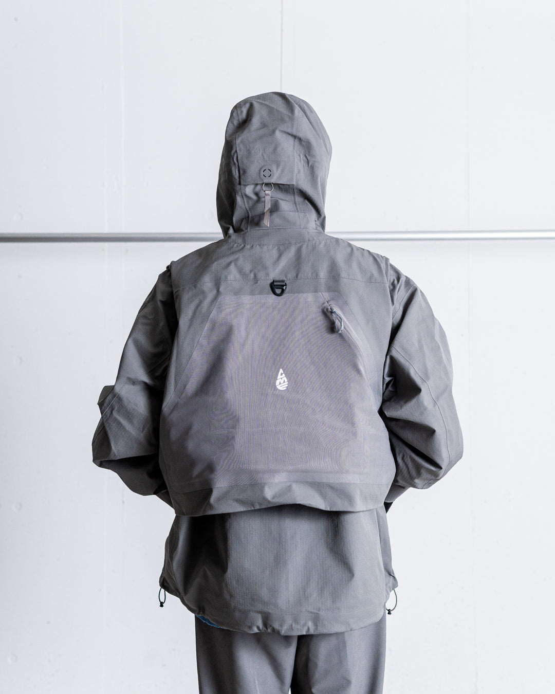 CMF OUTDOOR GARMENT MID NIGHT SHELL COEXIST