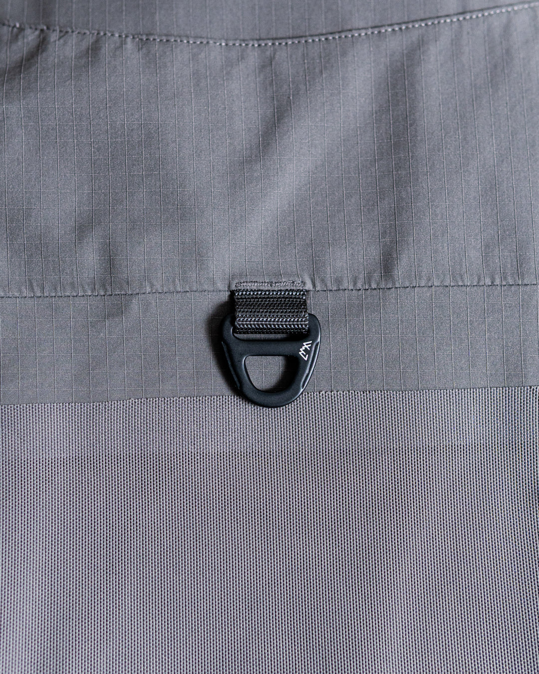 CMF OUTDOOR GARMENT MID NIGHT SHELL COEXIST