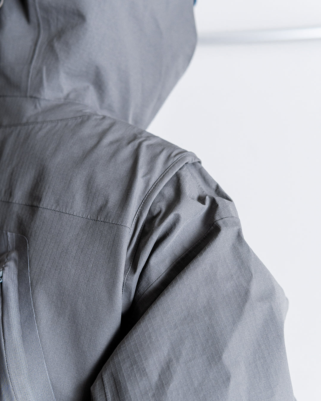 CMF OUTDOOR GARMENT MID NIGHT SHELL COEXIST