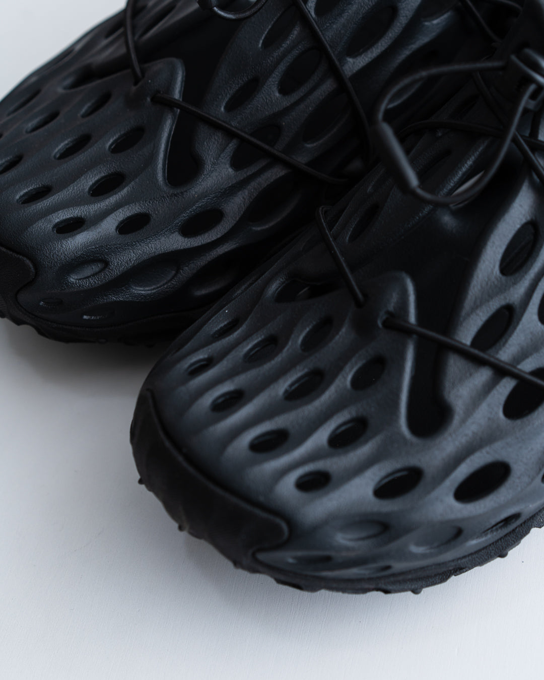 MERRELL HYDRO MOC AT CAGE