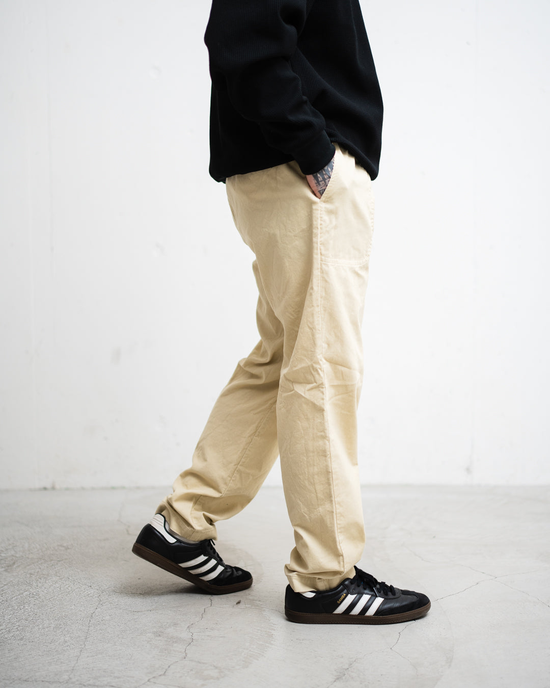[3.14 sat 12:00 Release] FOUNDOUR COTTON CORDUROY EASY PANTS