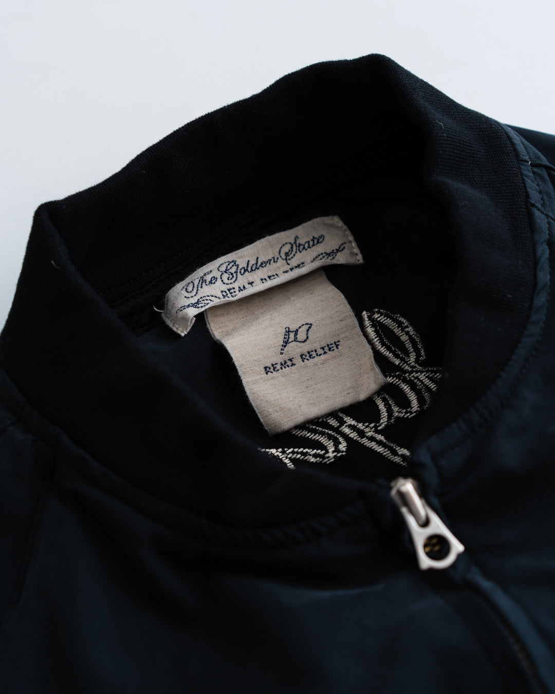 REMI RELIEF レーヨンフィブリルツイルスカジャン