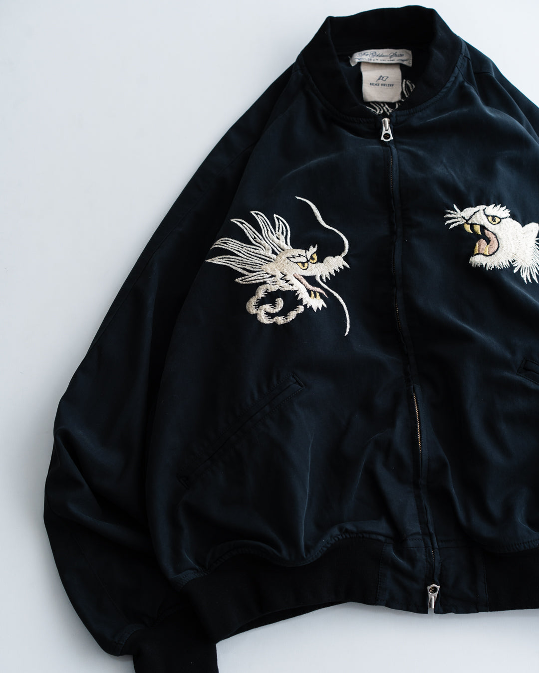 REMI RELIEF レーヨンフィブリルツイルスカジャン