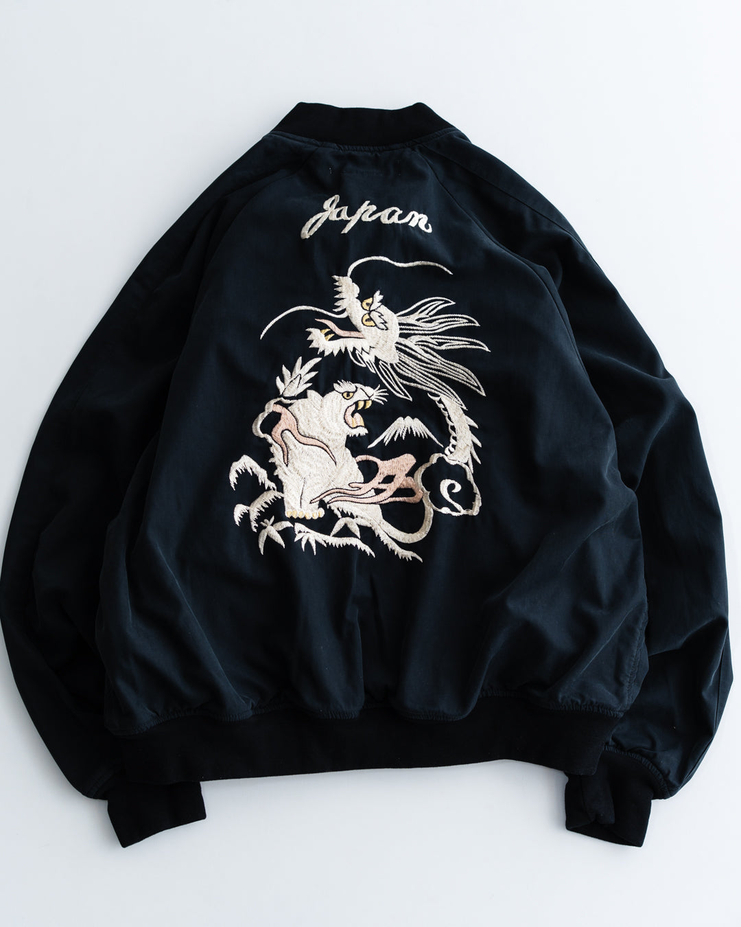 REMI RELIEF レーヨンフィブリルツイルスカジャン