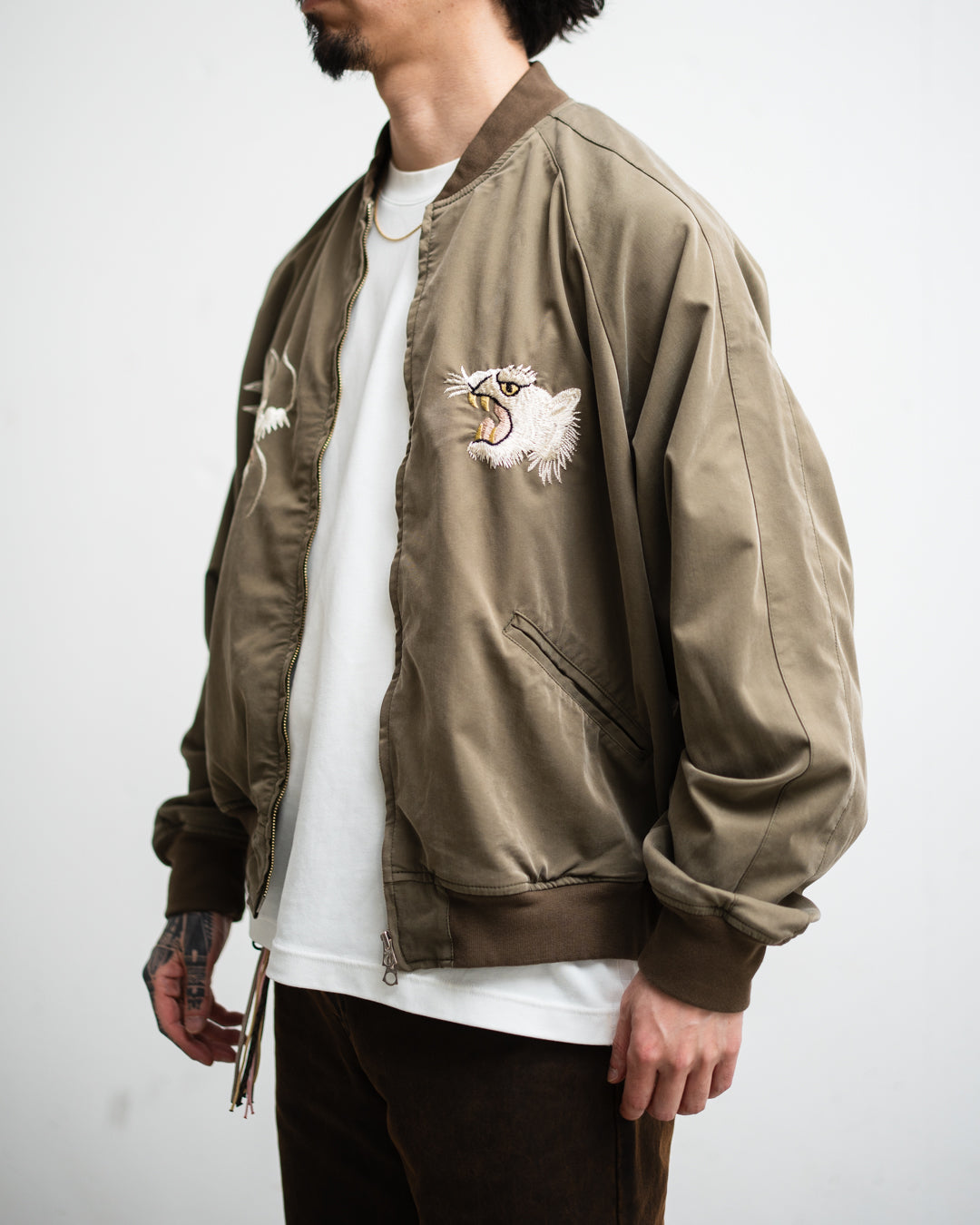 REMI RELIEF レーヨンフィブリルツイルスカジャン