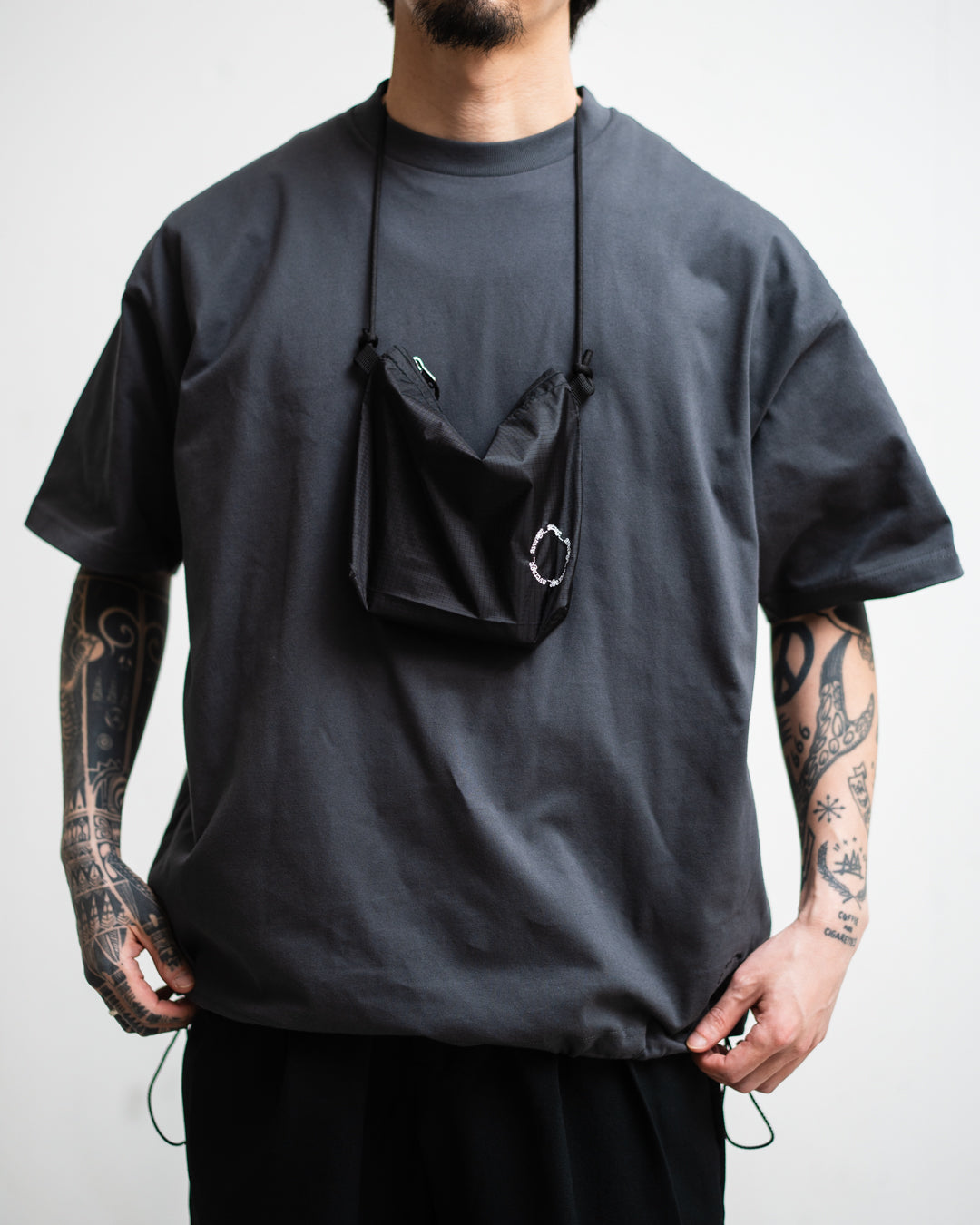[予約商品 PRE-ORDER]average_ Drawstring T-shirts