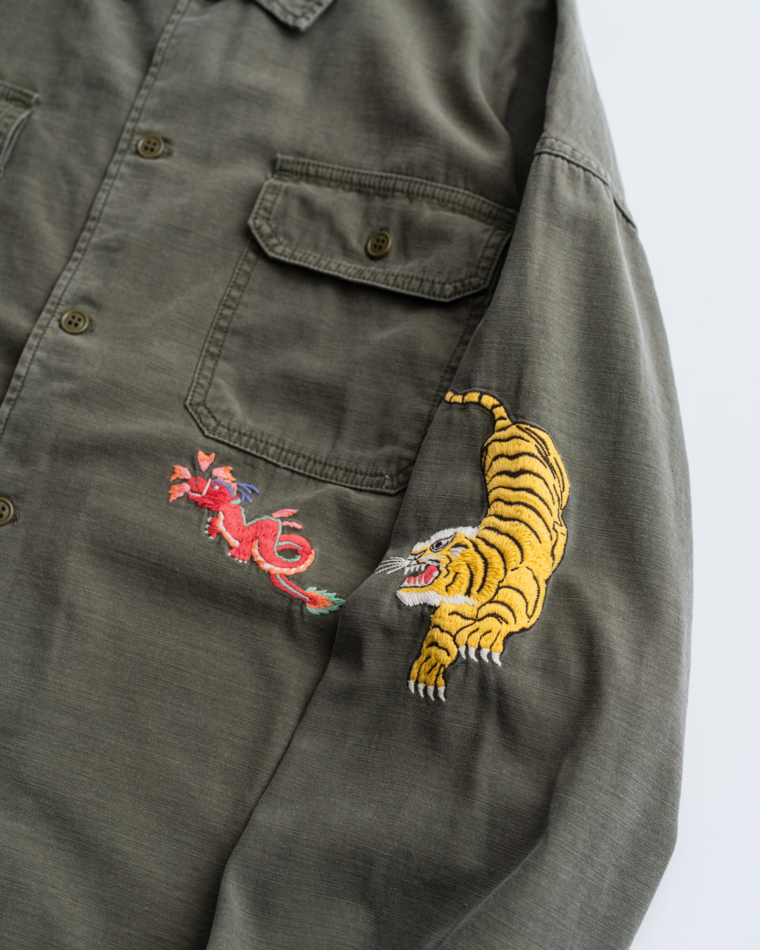 REMI RELIEF WIDE MILITARY SHIRT 刺繍