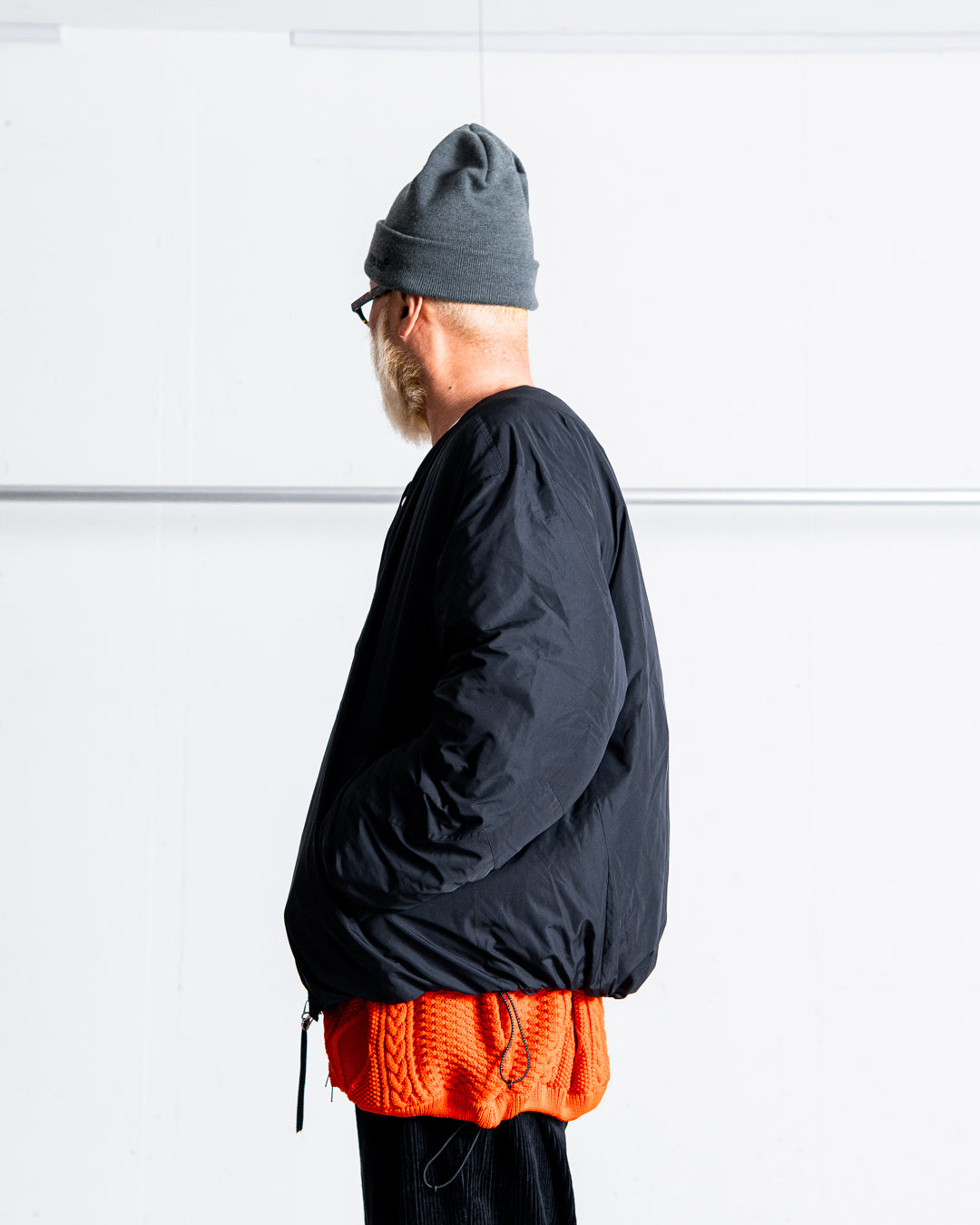 YDOT COLLARLESS BOMBER DOWN JACKET