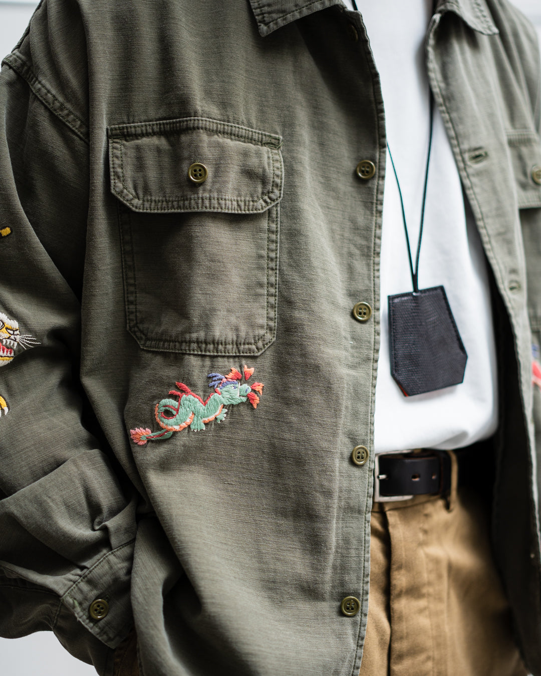 REMI RELIEF WIDE MILITARY SHIRT 刺繍