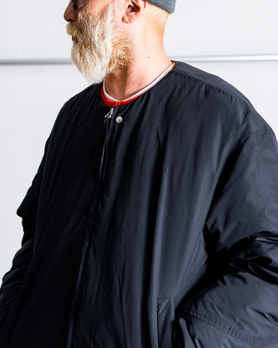 YDOT COLLARLESS BOMBER DOWN JACKET