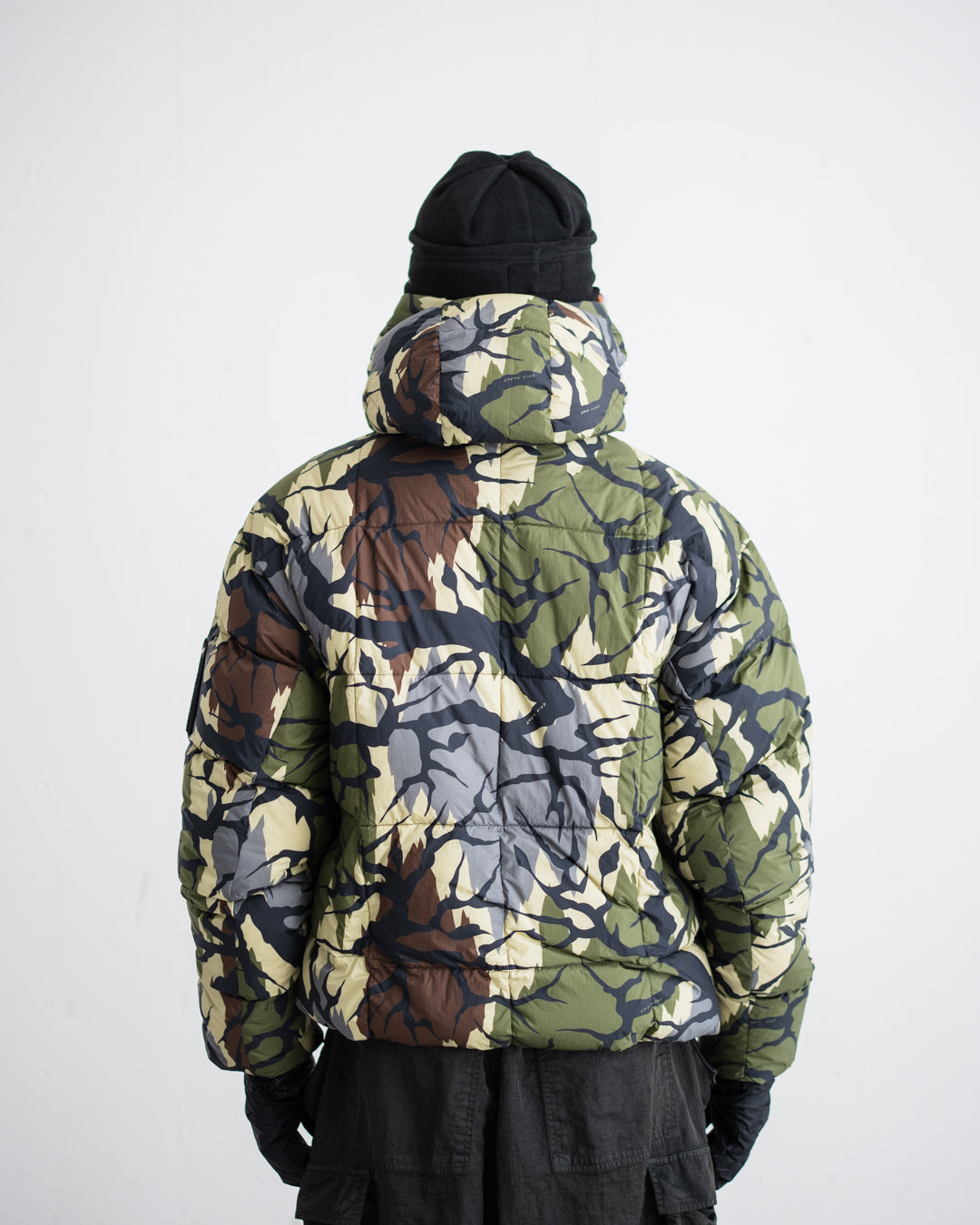 【Collaboration Item】GRIP SWANY CORDURA DOWN JACKET BLACK CAMO