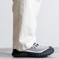 is-ness TWILL TUCK TROUSERS