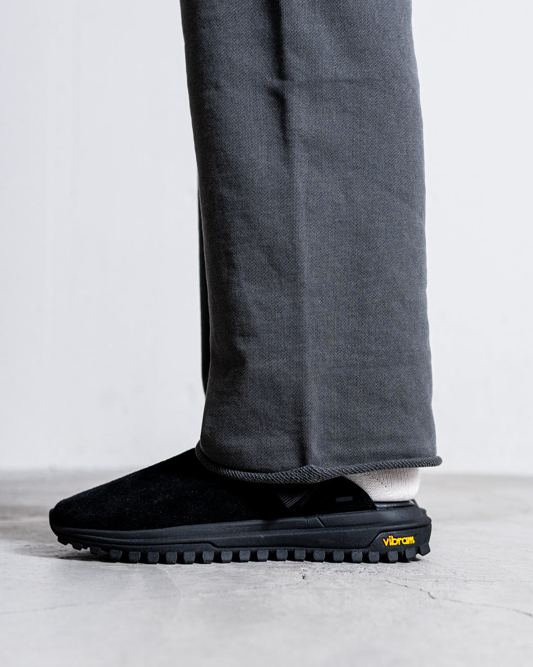 【RESTOCK】GEM SPORTSWEAR  SWEAT PANTS