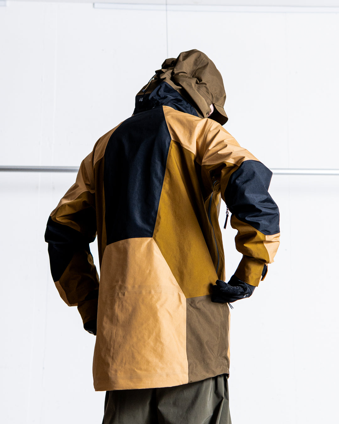 Peak Performance Vertical Gore-Tex Pro Jacket