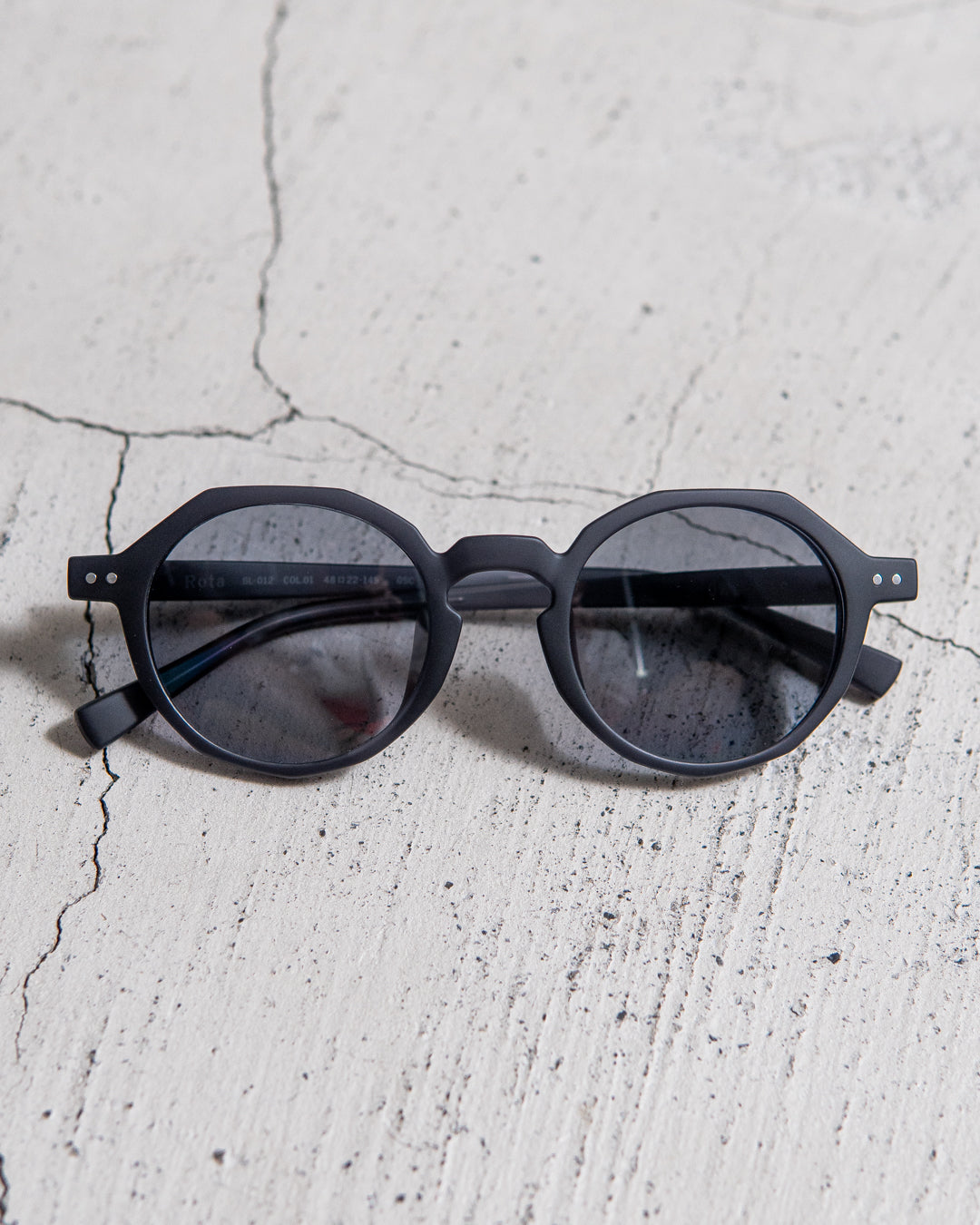 OWL MILS Rota : MATTE LIGHT BLACK / PURPLE GREY