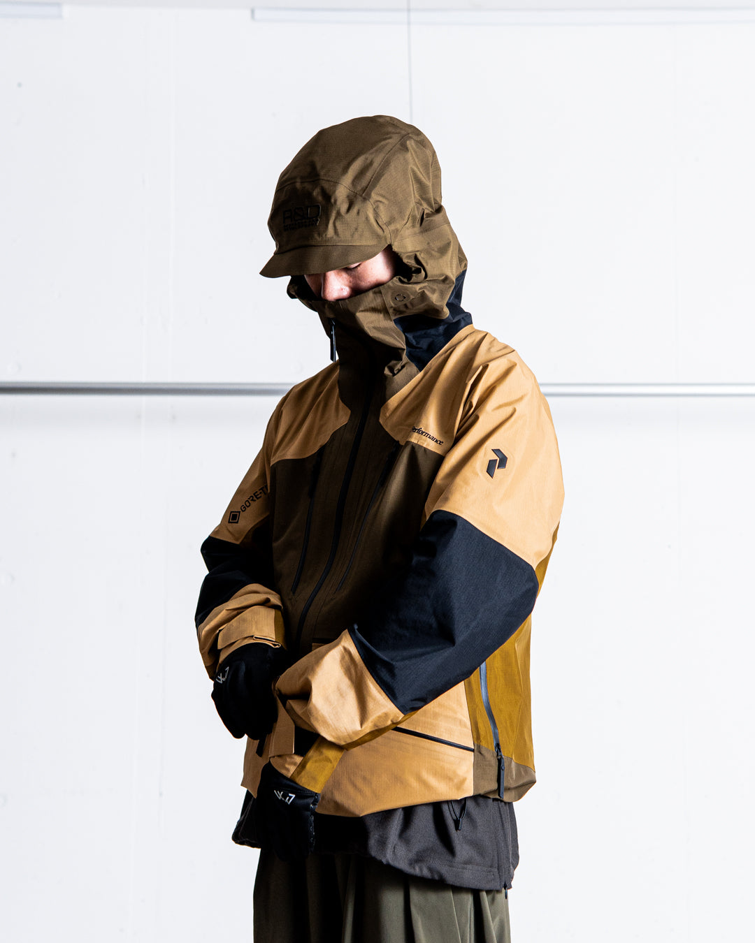 Peak Performance Vertical Gore-Tex Pro Jacket