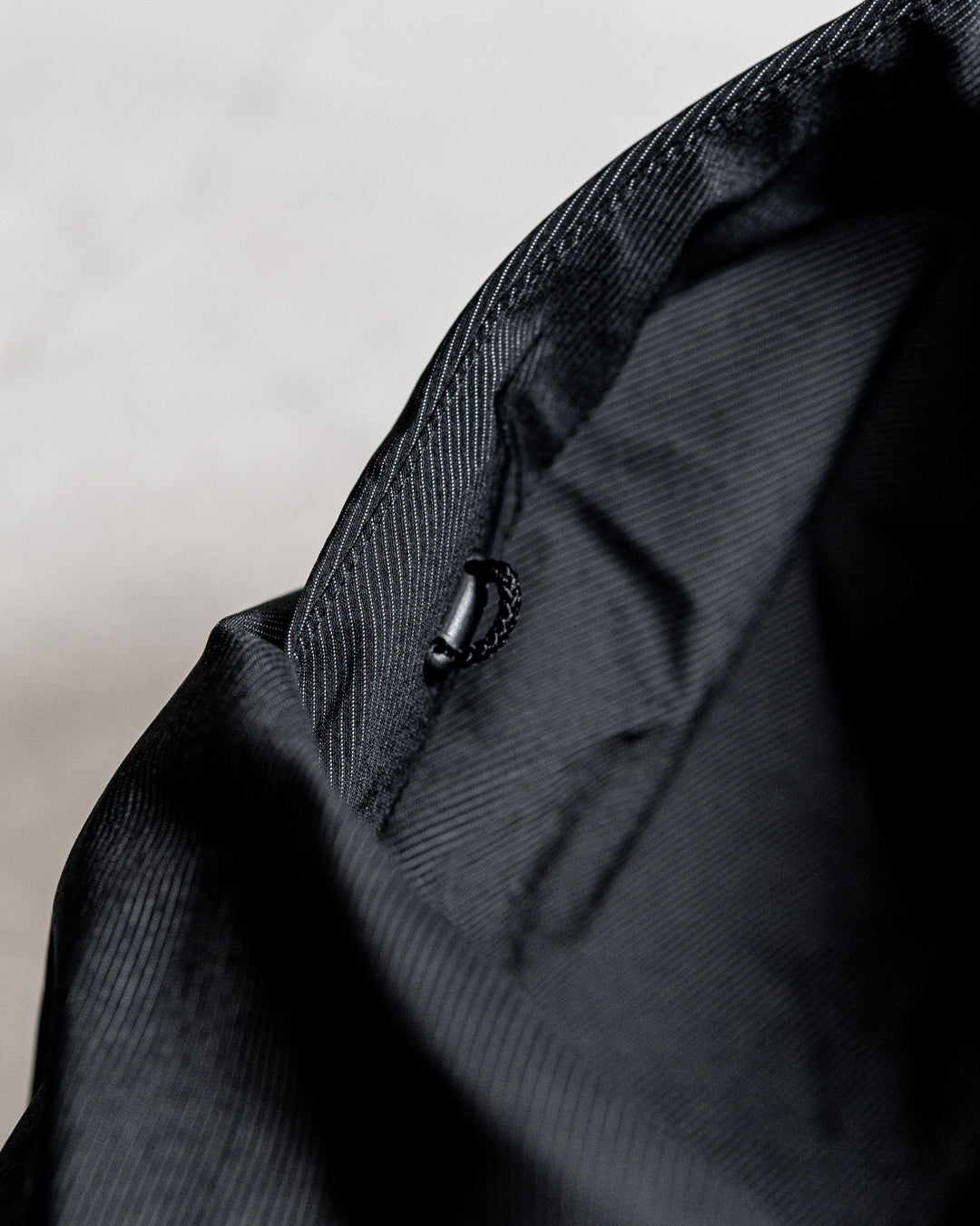 【limited】HUNTING WORLD CRAFTED BY DESCENTE.LAB ALTERNATELY WAVE DOWN HOODED JACKET