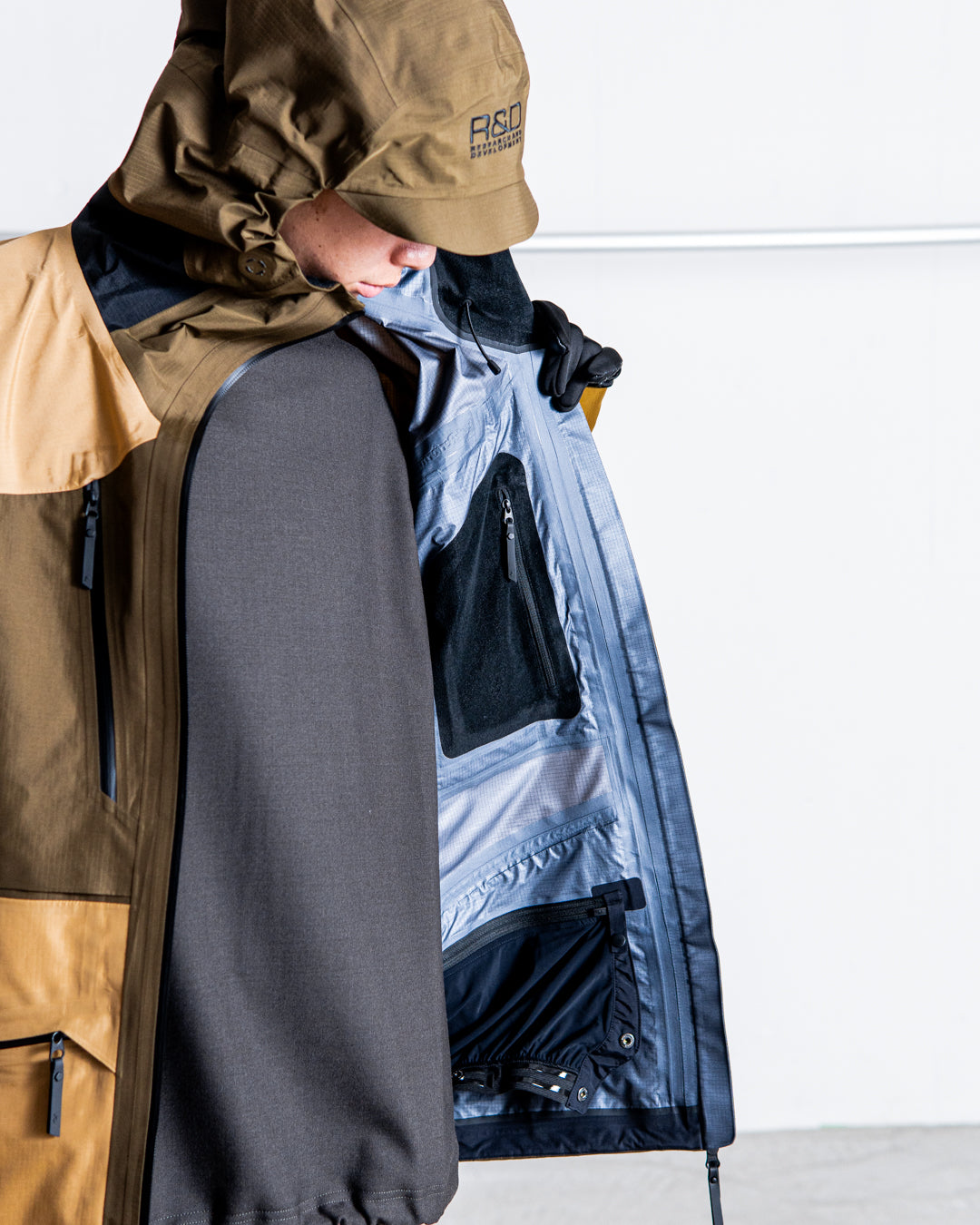 Peak Performance Vertical Gore-Tex Pro Jacket