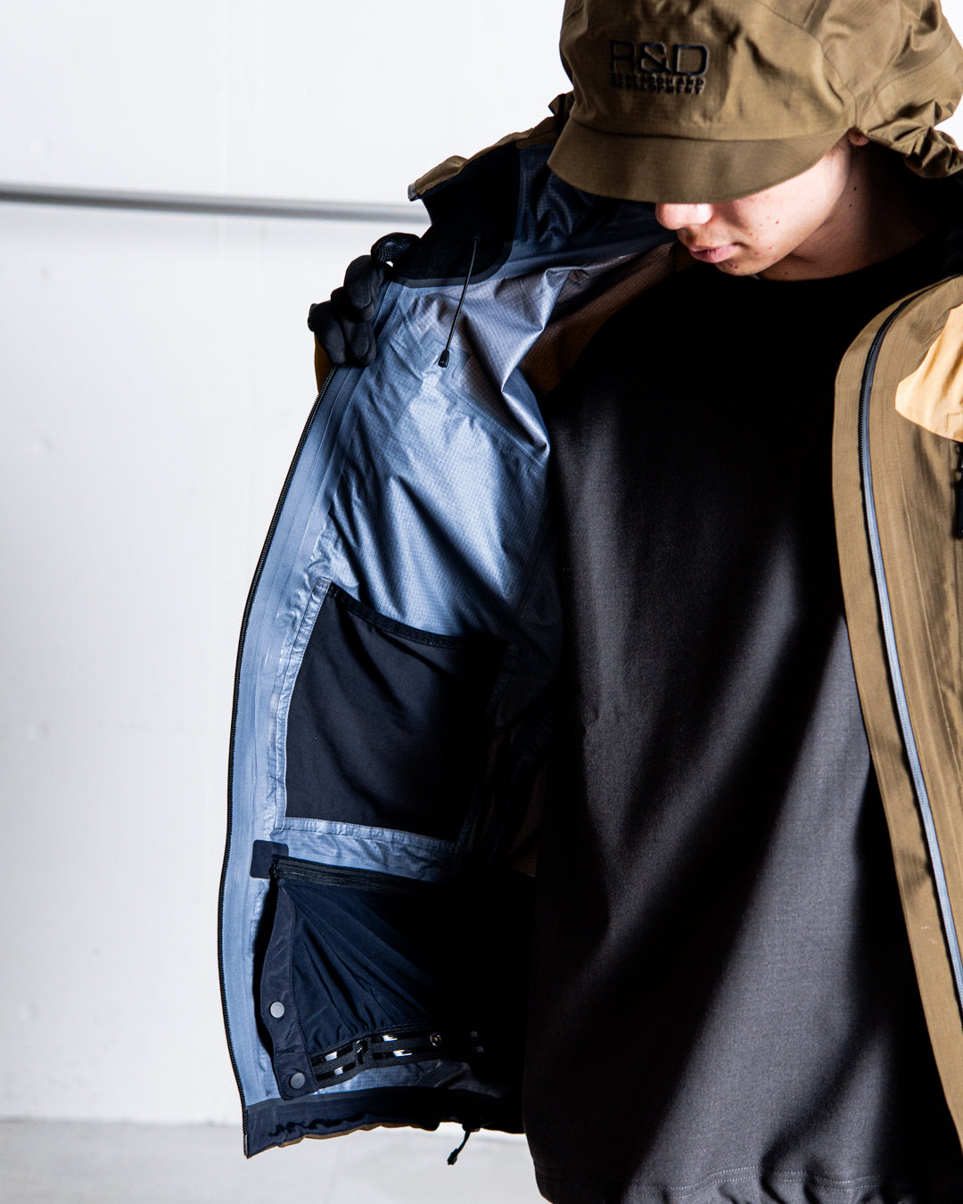 Peak Performance Vertical Gore-Tex Pro Jacket