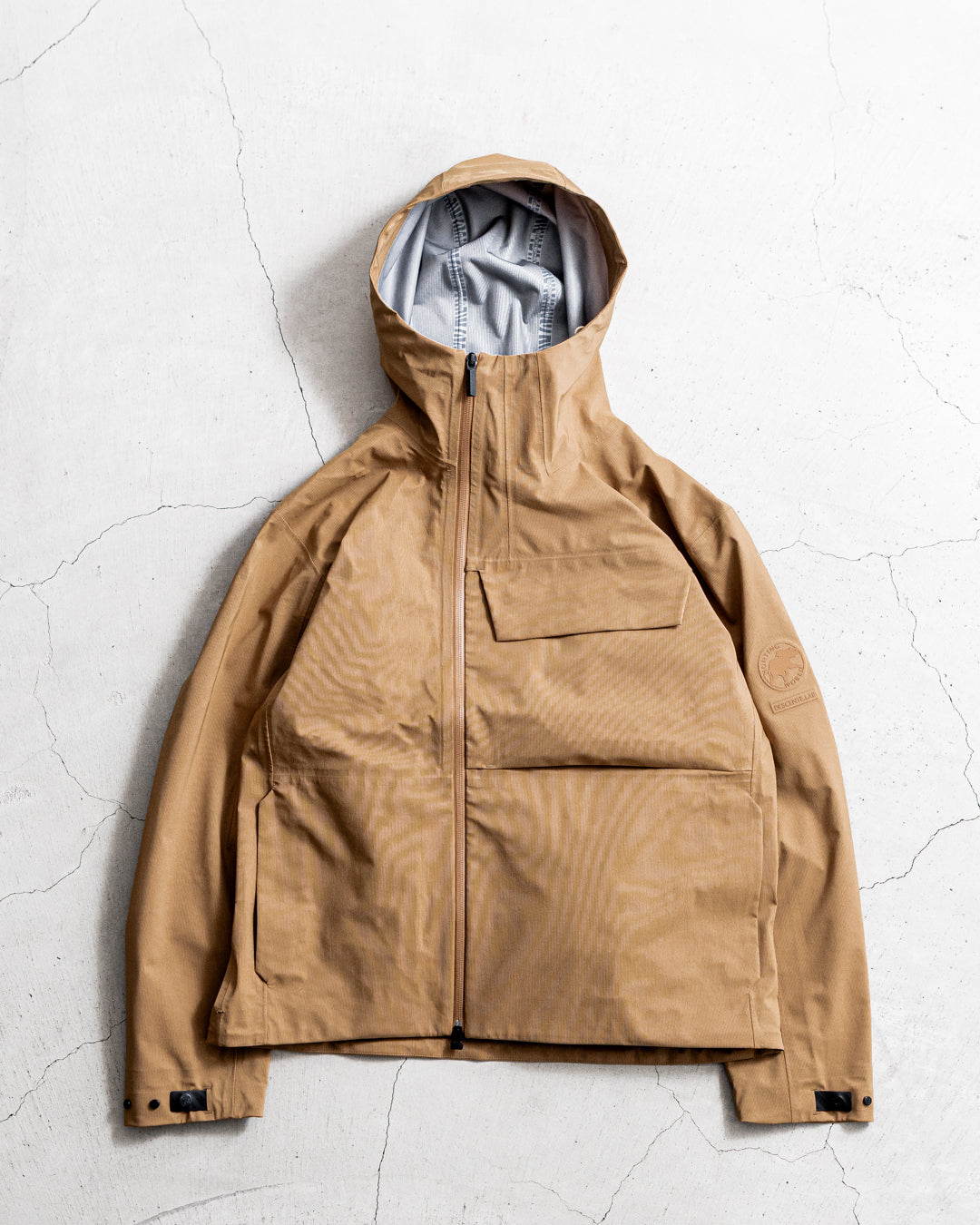 【limited】HUNTING WORLD CRAFTED BY DESCENTE.LAB HARD SHELL ASYMMETRY FIELD JACKET