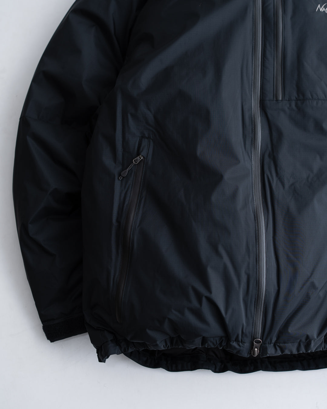 NANGA AURORA TEX STAND COLLAR DOWN JACKET