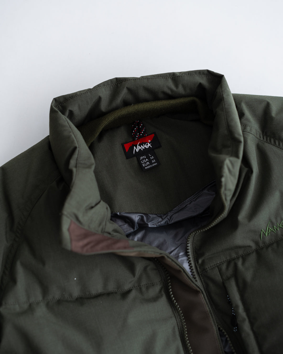 NANGA HINOC STAND COLLAR DOWN JACKET