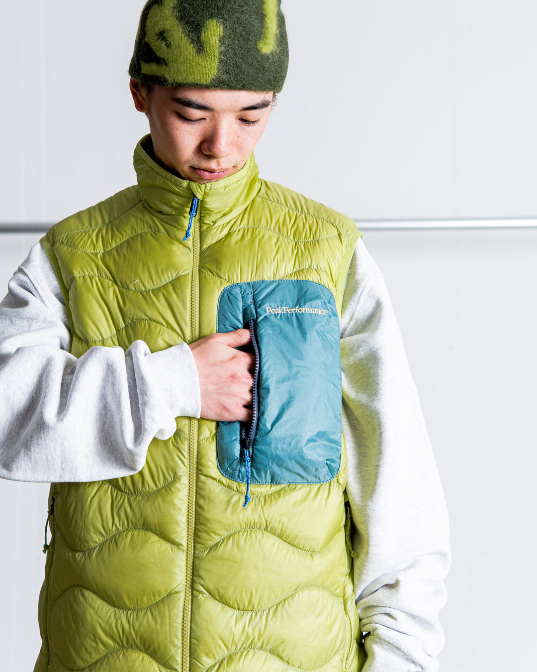 Peak Performance Helium Utility Down Vest