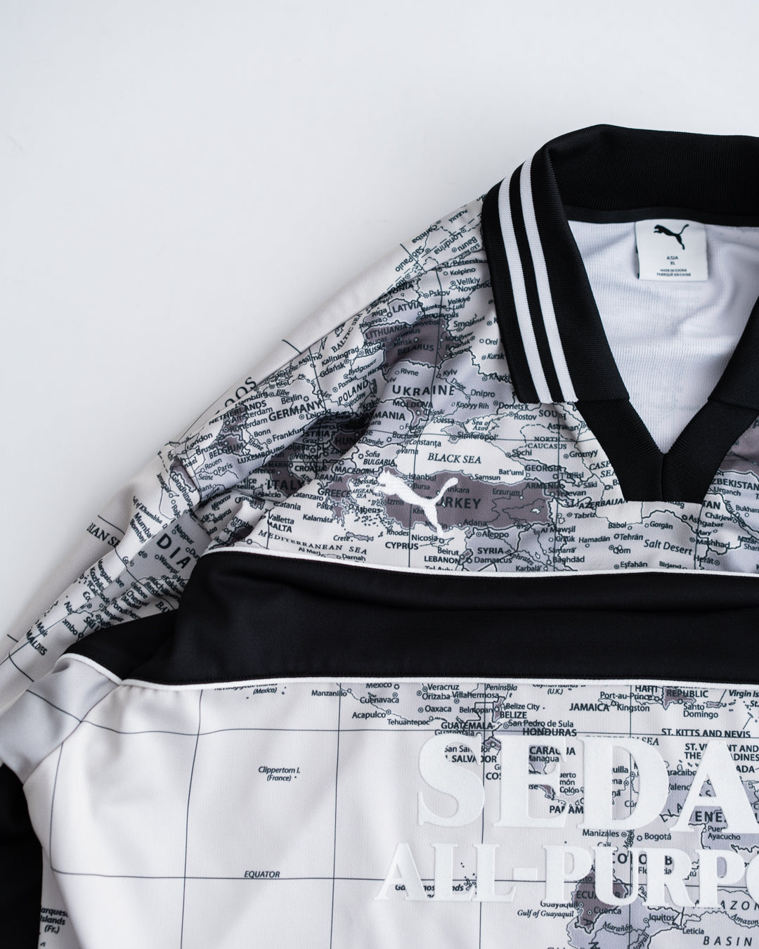 [10.31 sat 12:00 Release]【Collaboration Item】SEDAN ALL-PURPOSE PUMA / World Map Game Shirts