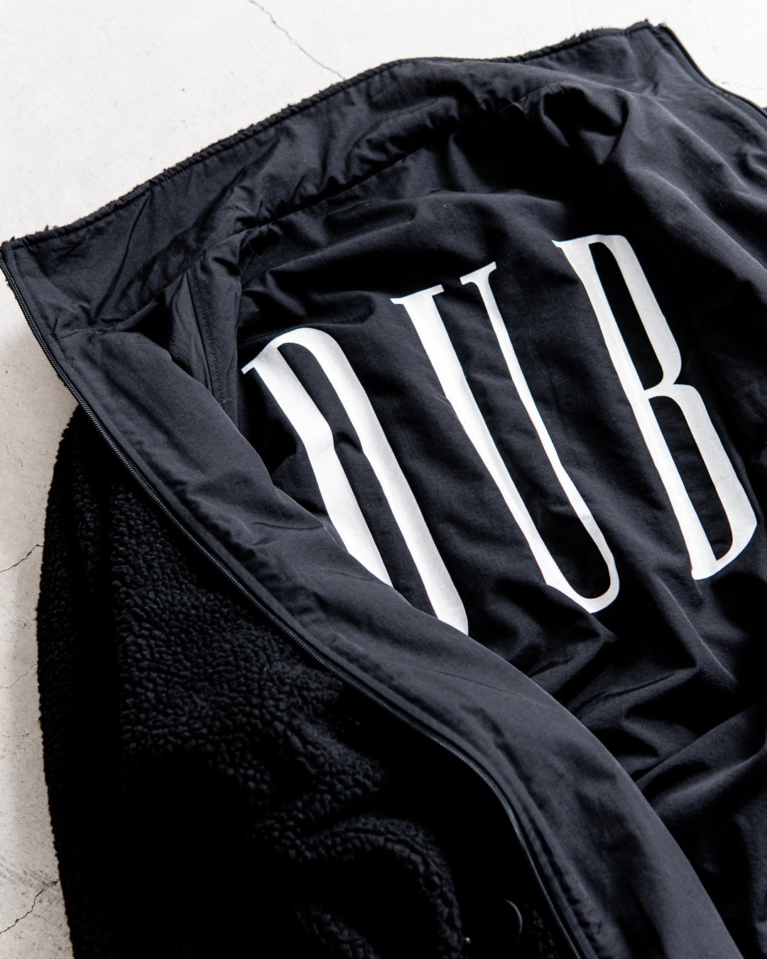 ISNESS MUSIC DUB REVERSIBLE FLEECE JACKET