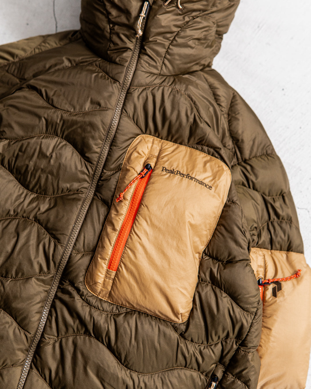 Peak Performance Helium Utility Down Hood Jacket