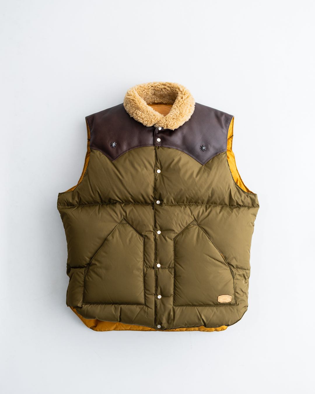 [10.31 sat 11:00 Release]【Collaboration Item】Rocky Mountain × GDC Christy Vest