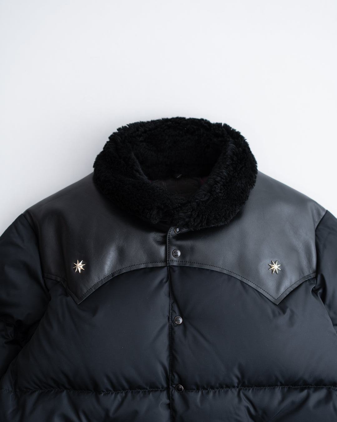 [10.31 sat 11:00 Release]【Collaboration Item】Rocky Mountain × GDC Christy Jacket