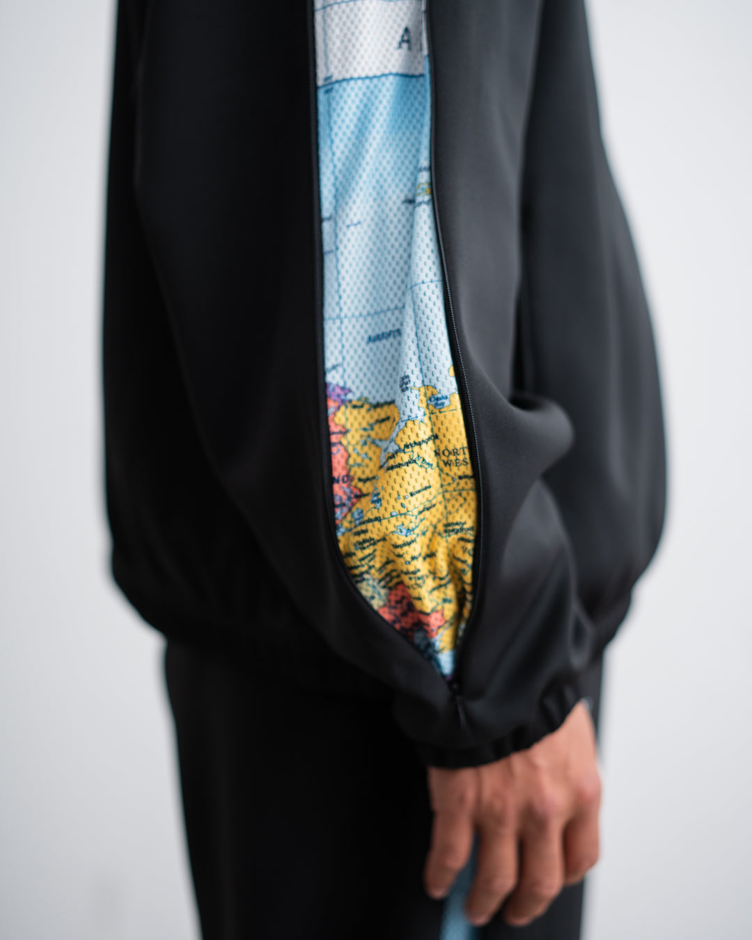[10.31sat 12:00 Release]【Collaboration Item】SEDAN ALL-PURPOSE PUMA / Ventilation Track Jacket