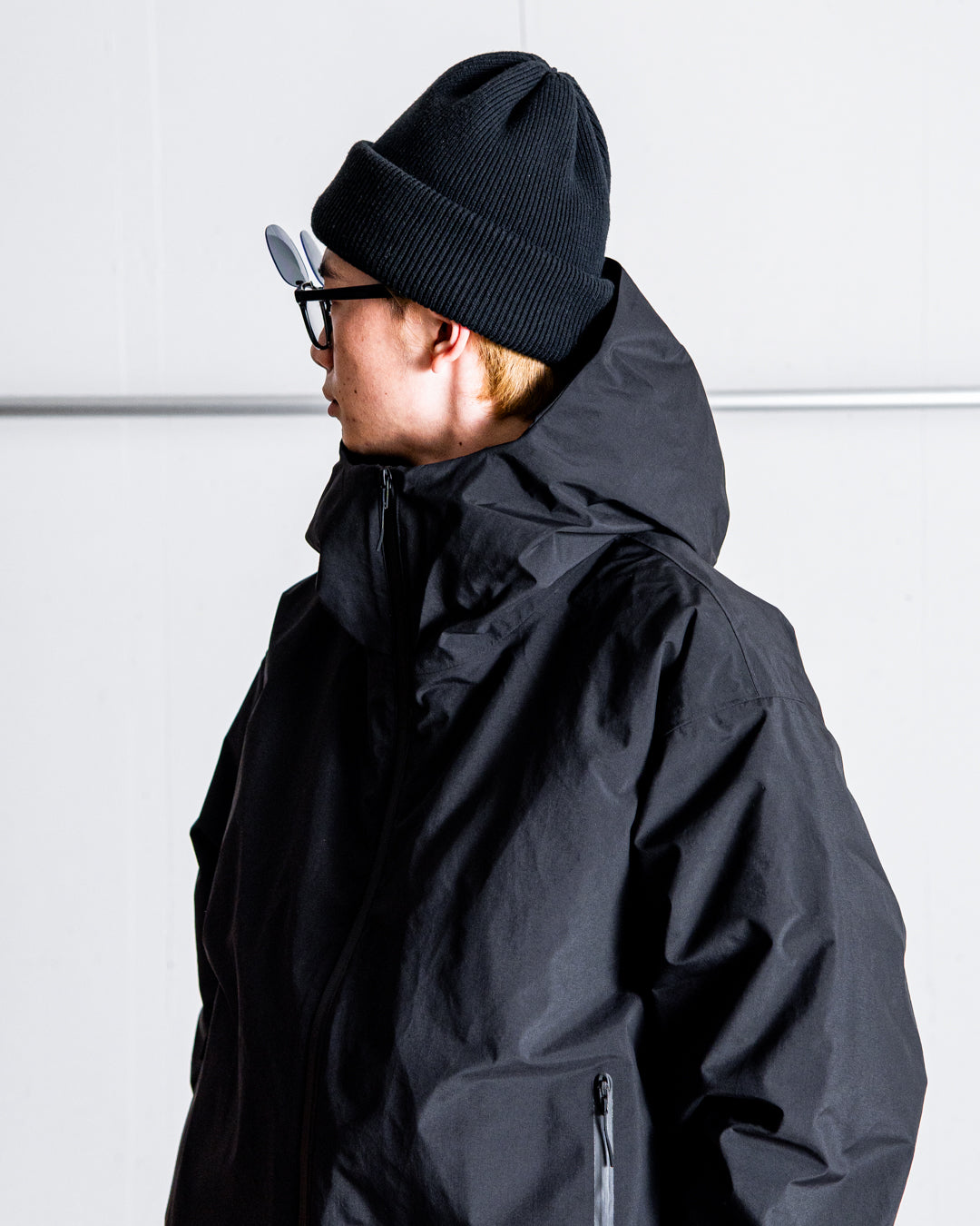 ES.1 3lyr down hoodie