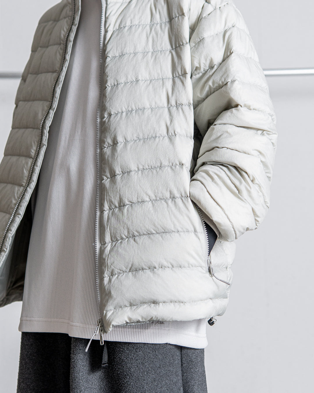 ES.1 Middle Down Jacket