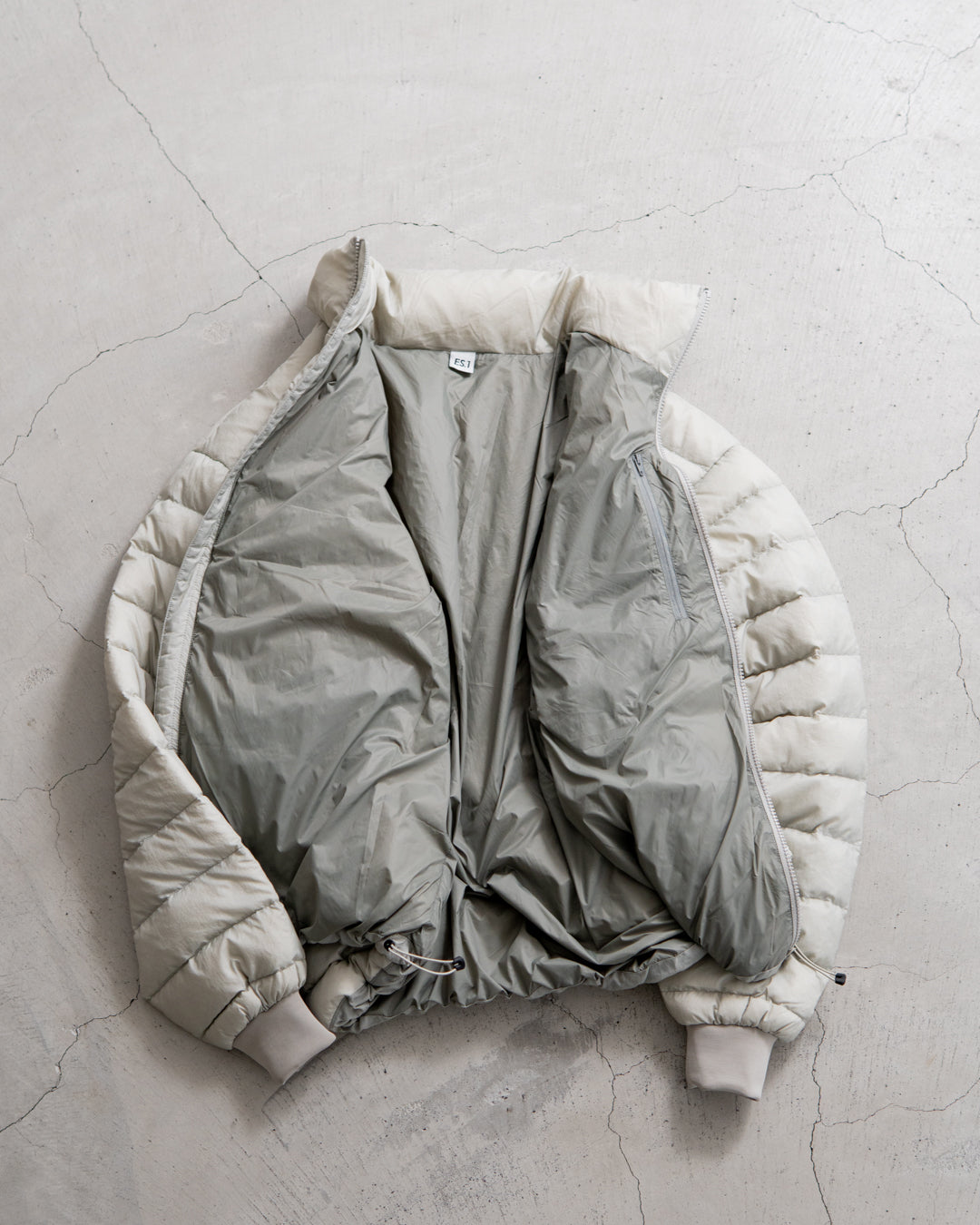 ES.1 Middle Down Jacket