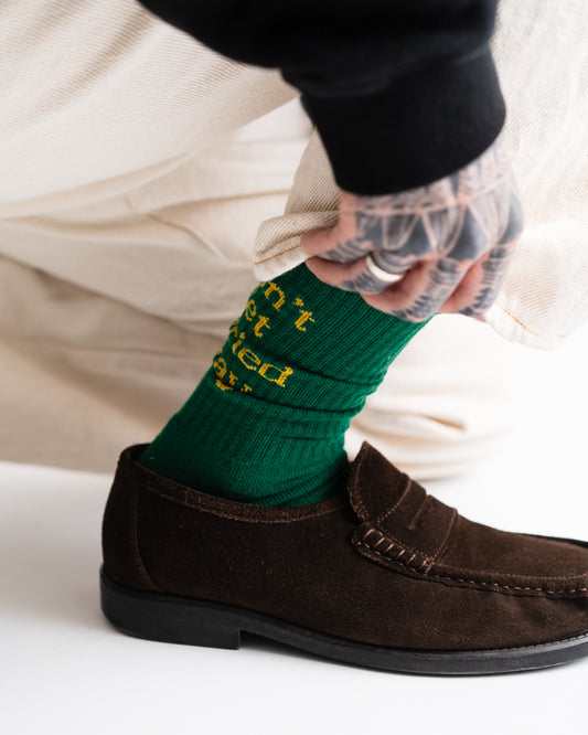 [4.11 sat 12:00 Release] average_ Don't Get Carried Away Socks
