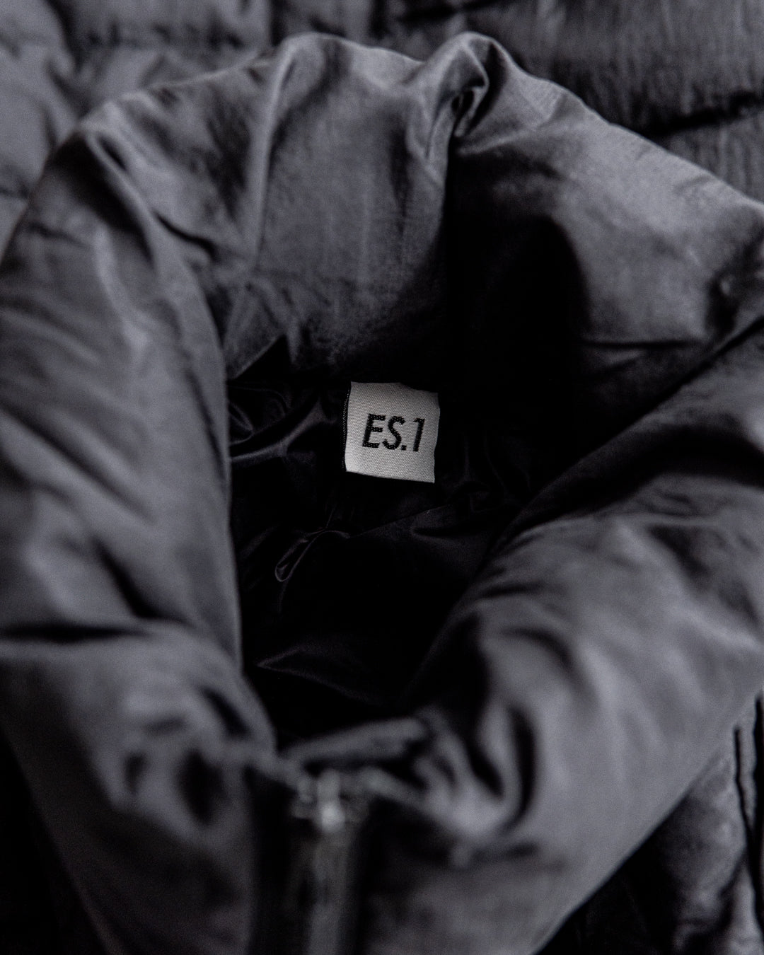 ES.1 Middle Down Jacket