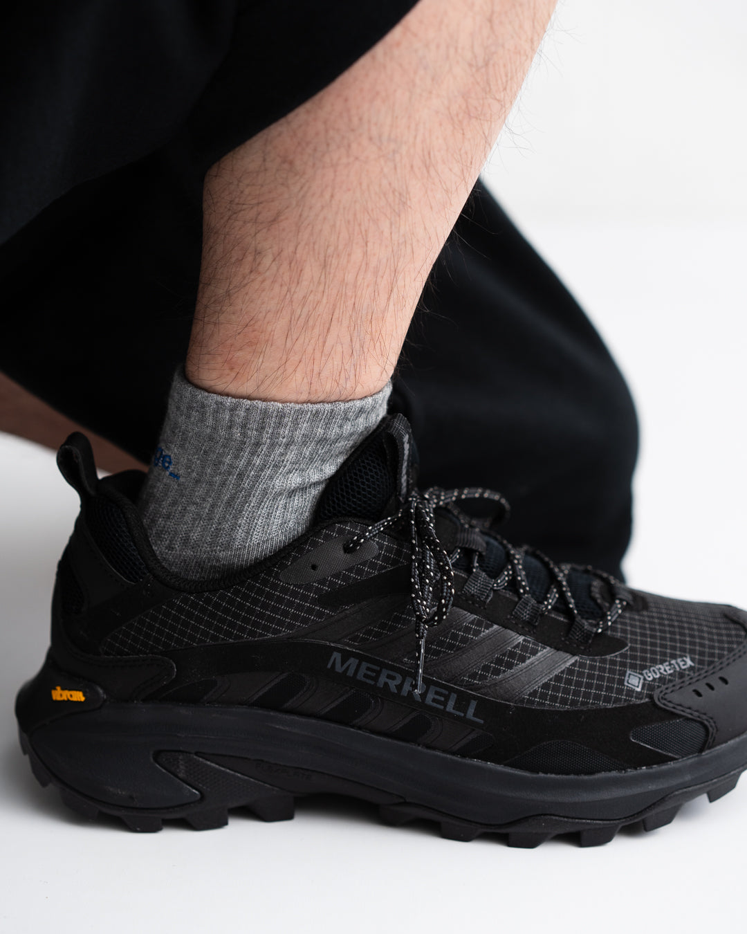average_ Logo Short Socks