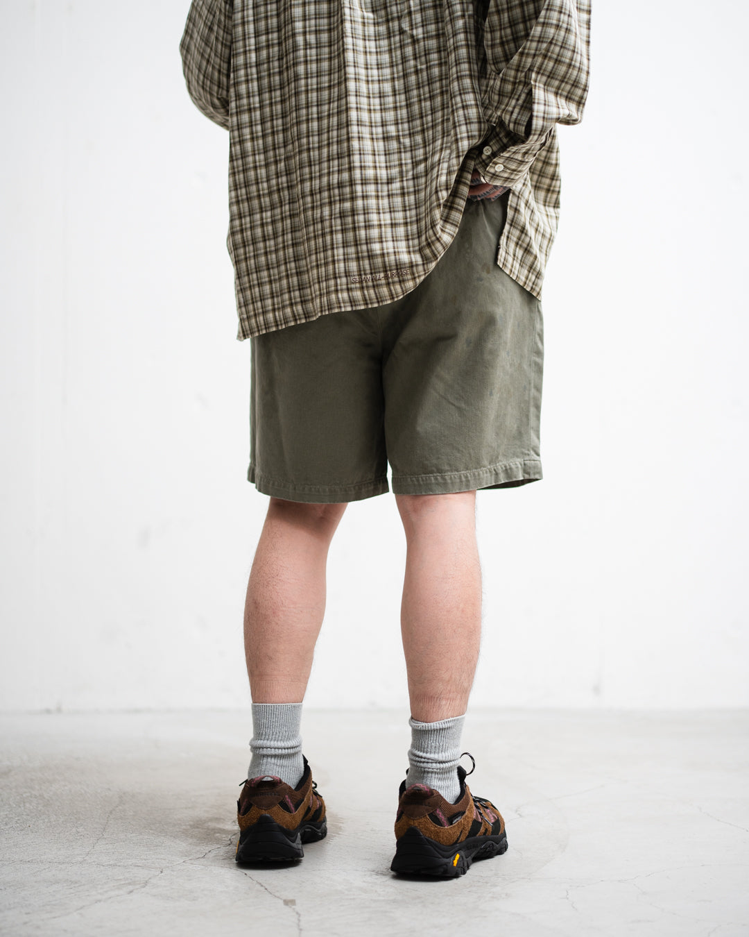 通販] BOWWOW(バウワウ) US ARMY CHINO SHORTS AGED 商品ページ – fazeone