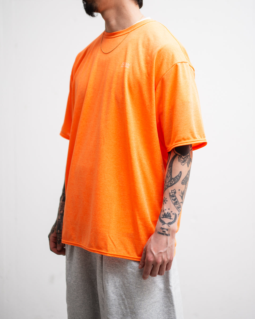 SEDAN ALL-PURPOSE All Purpose Tee