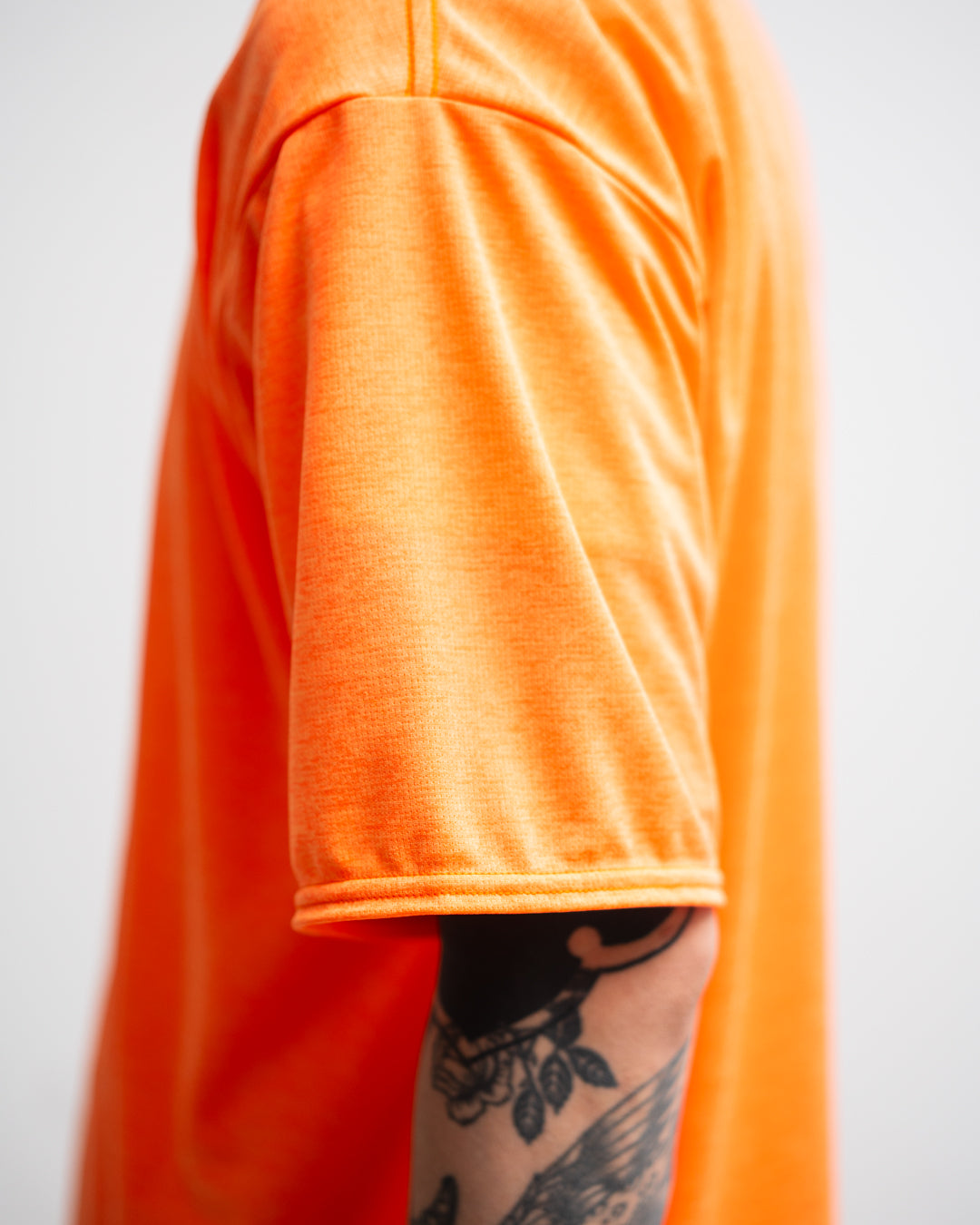 SEDAN ALL-PURPOSE All Purpose Tee