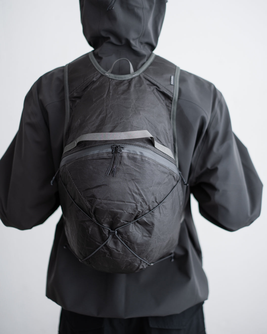 SEALSON DROP14 BACKPACK - OBSIDIAN BLACK