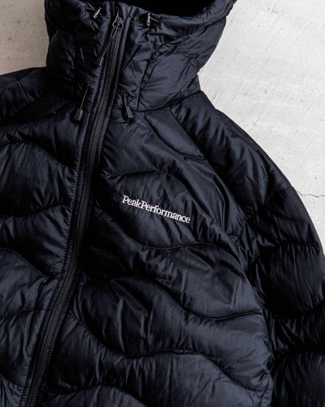 Peak Performance Helium Down Hood Jacket